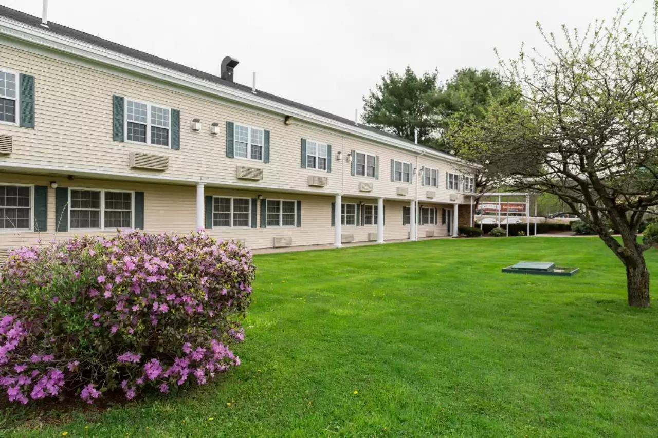Econo Lodge Auburn Kültér fotó